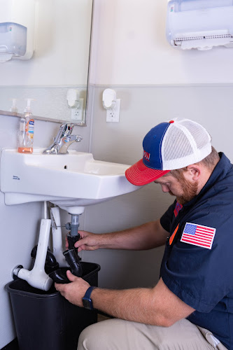 Plomero Action Plumbing, Heating, Air & Electric