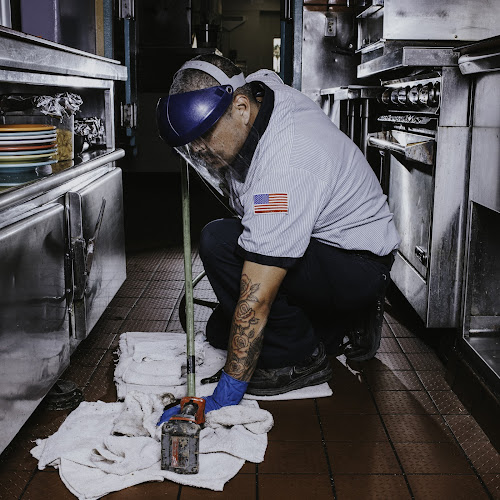 Plomero Armstrong Plumbing Inc