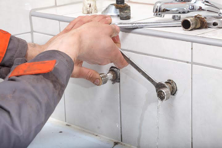 Plomero Edwards Plumbing Nc, Llc