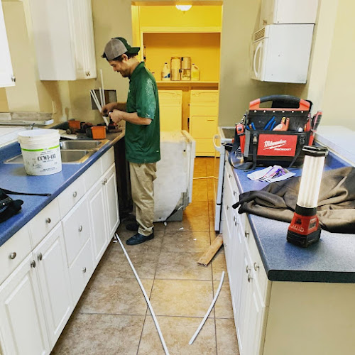 Plomero Emerald Plumbing