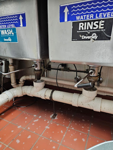 Plomero Emerald Plumbing Co.