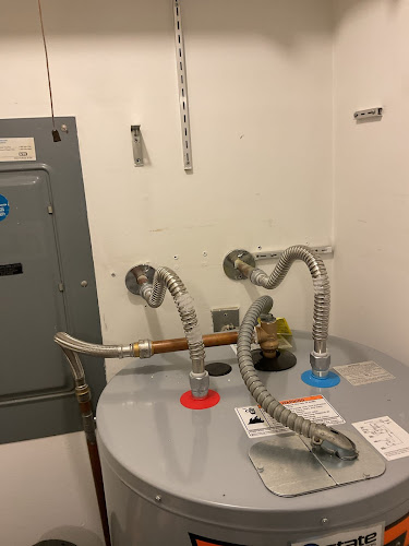 Plomero Flow Pros Plumbing St. Petersburg Fl