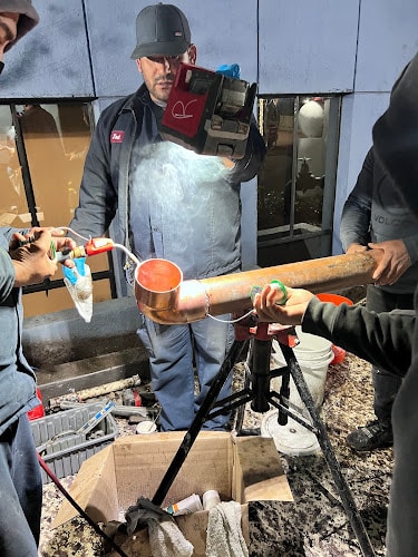 Plomero Gr Plumbing