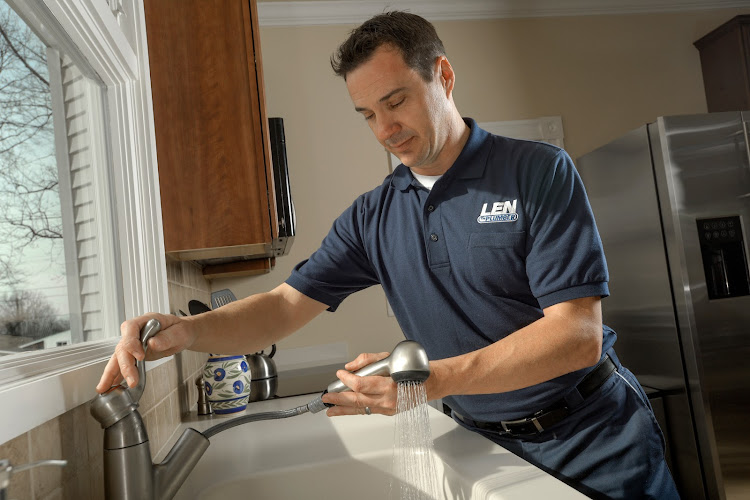 Plomero Len The Plumber Heating & Air, Llc