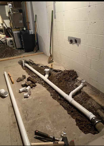 Plomero Main Drain Snake Service