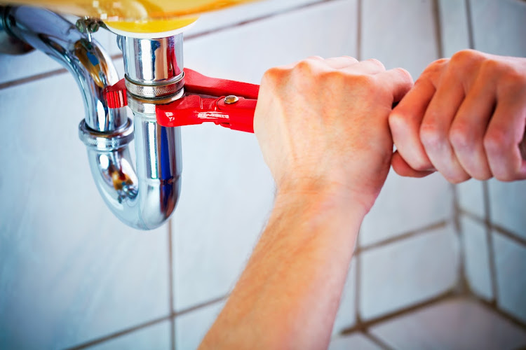 Plomero Maitz Home Services - Air Conditioning, Plumbing & Heating