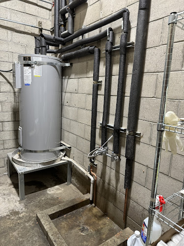 Plomero Maz Plumbing Under Ground And Sewer Services Llc