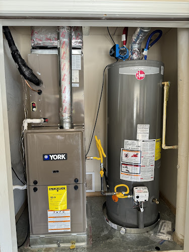 Plomero Medina's Plumbing & Hvac