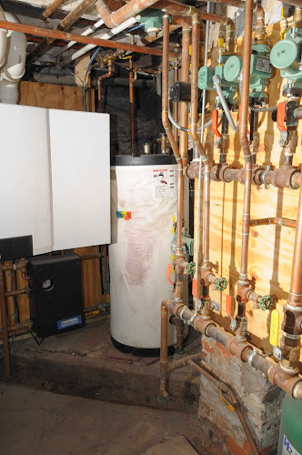 Plomero Narrow Way Plumbing & Heating