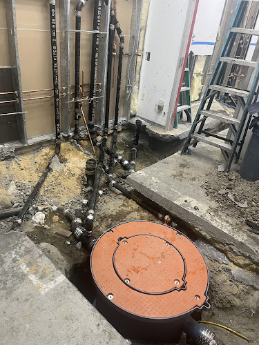 Plomero Oro Pro Plumbing Inc.