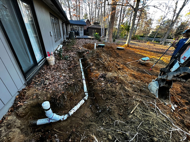 Plomero Out The Door Plumbing