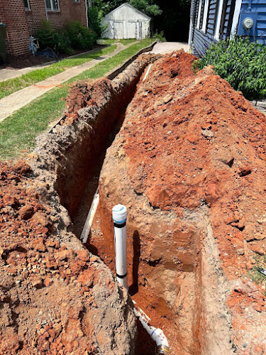 Plomero Raleigh Plumbing & Heating, Inc.