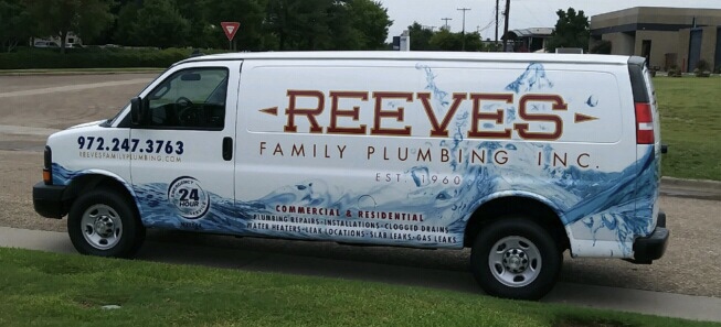 Plomero Reeves Family Plumbing
