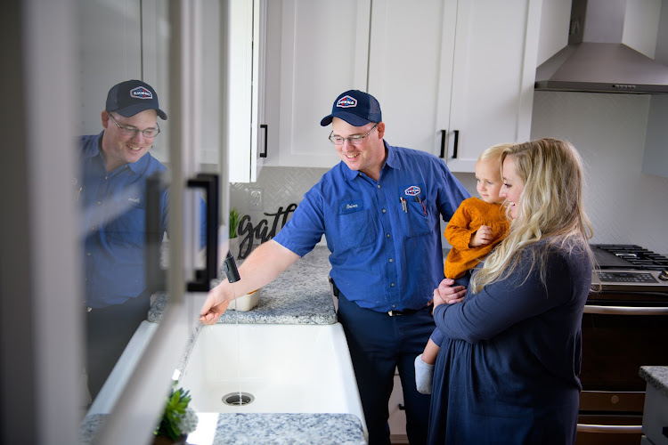 Plomero Tonna Mechanical: Heating, A/c, Water Treatment, Plumbing & Duct Cleaning