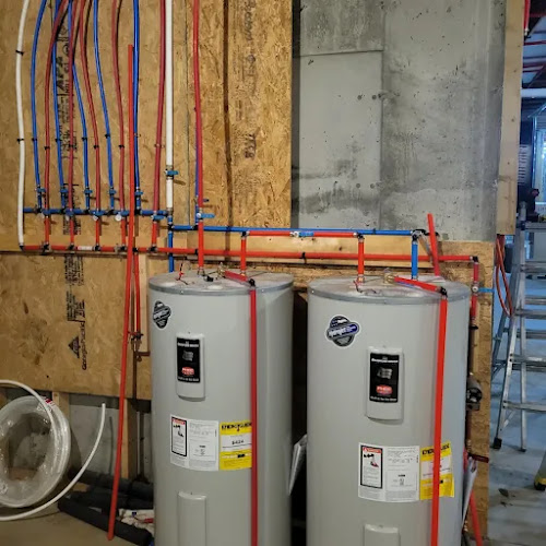 Plomero Universal Services Plumbing Heating Cooling