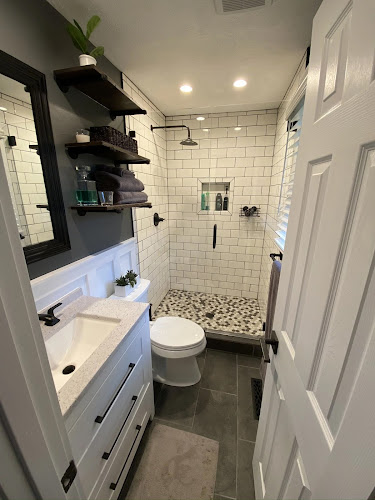 Plomero Zone 8 Plumbing & Sewer